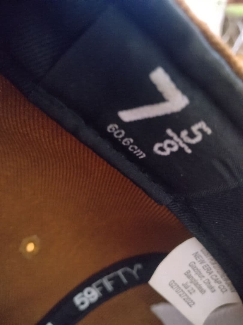 シュプリームNEWERAキャップ