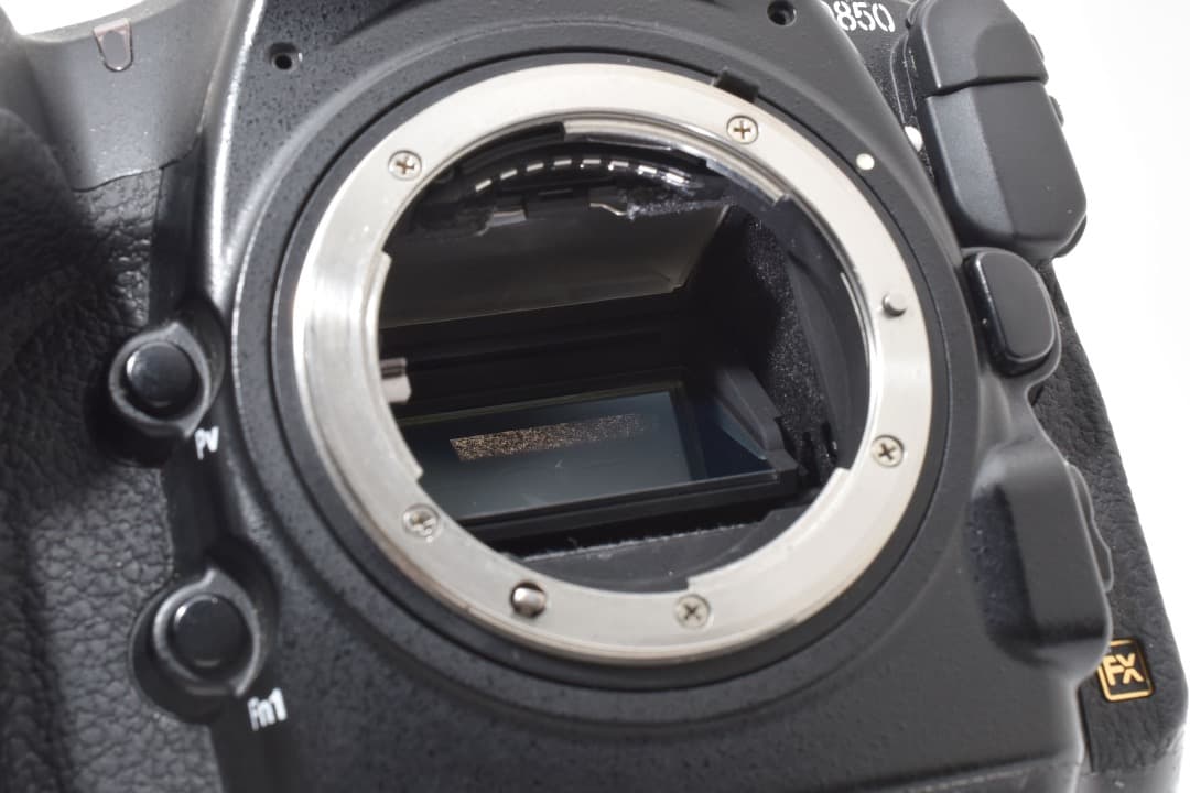 ★良品★ ニコン Nikon D850 ボディ SS522 #1104