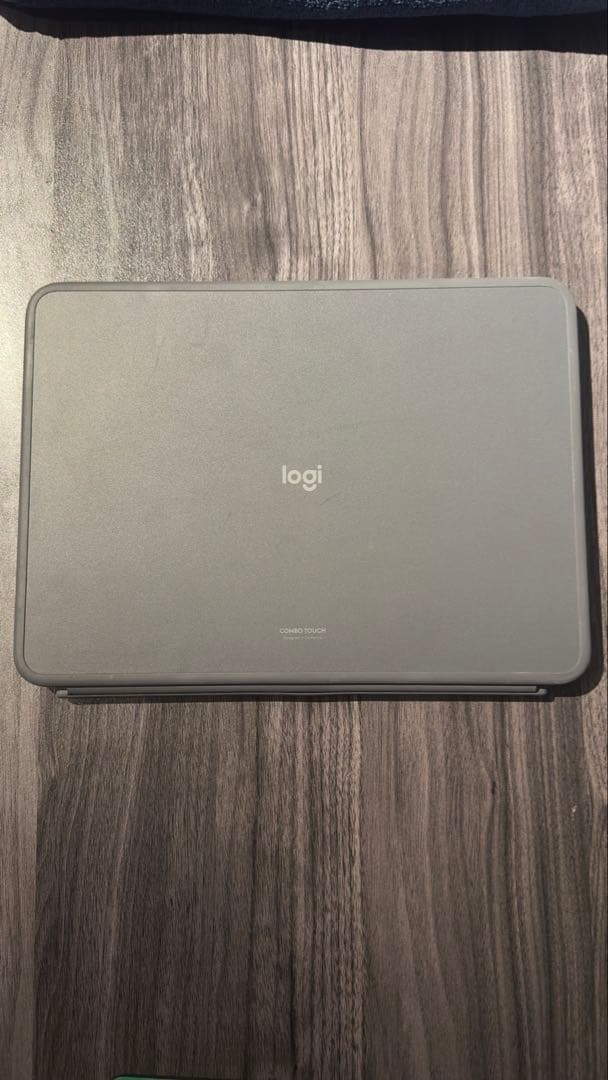 iPad Air用 Logicool Combo Touch キーボードケース