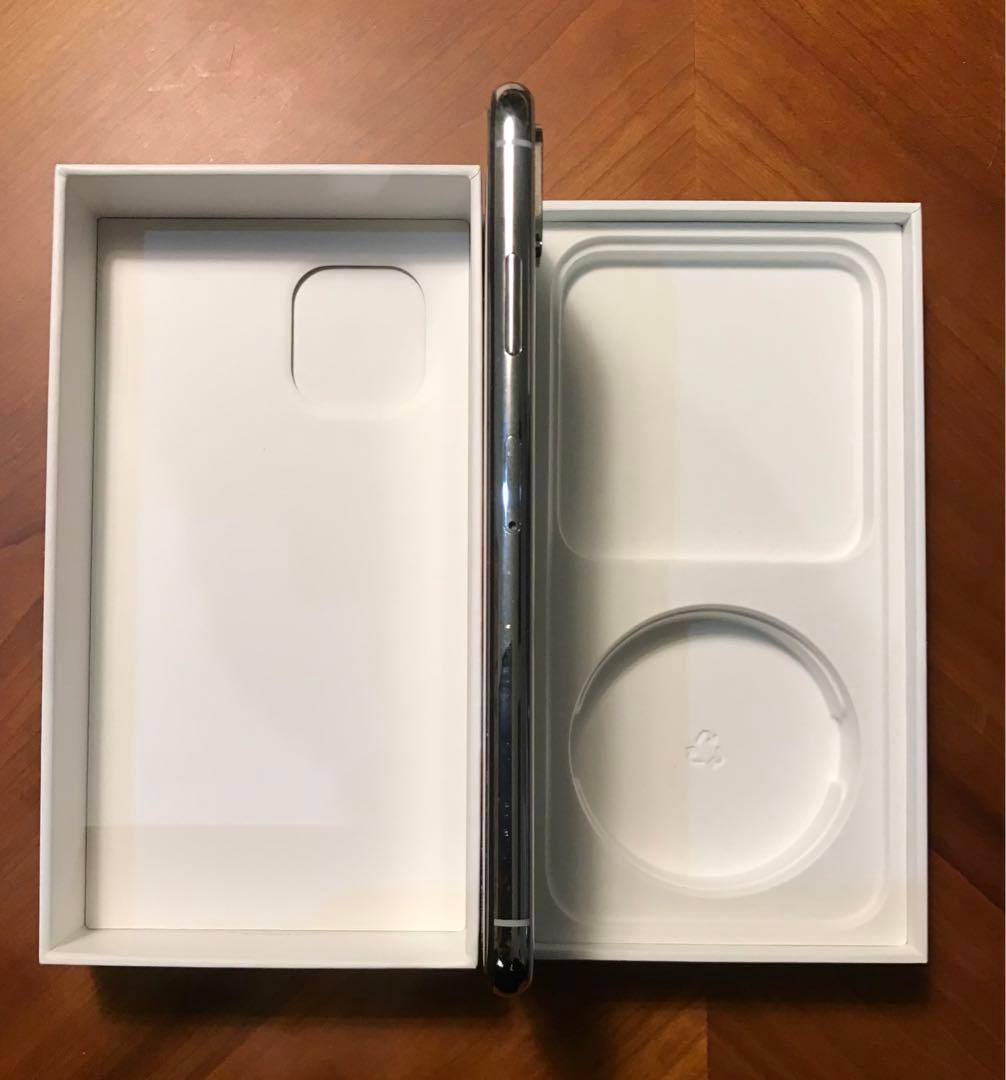 ★ Apple iPhone Xsmax シルバー　本体　64GB 匿名発送★