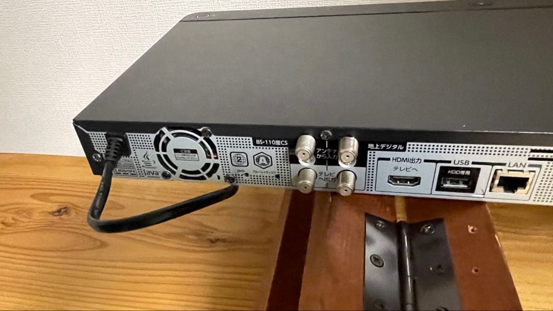 TOSHIBAレグザDBR-W1009ブルーレイレコーダー