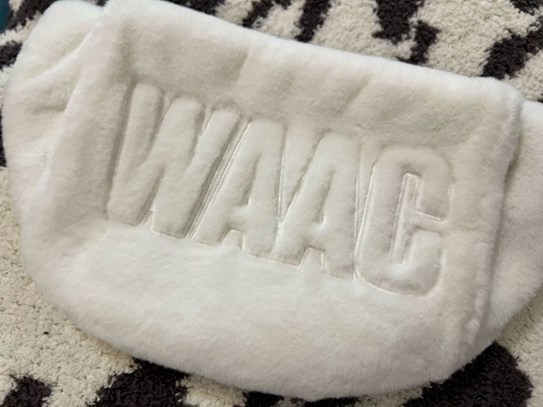 WAAC FUR アームウォーマーウエストポーチ