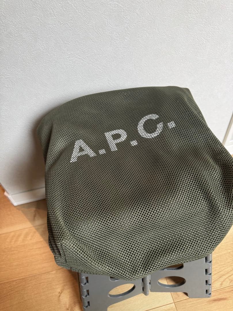 APC アーペーセー　メッシュバッグ トートバッグ オリーブ