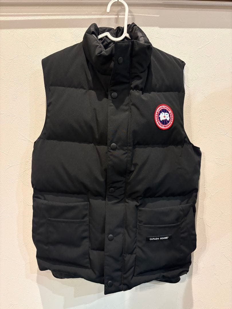【極美品】 （カナダグース） ダウンベスト ブラック