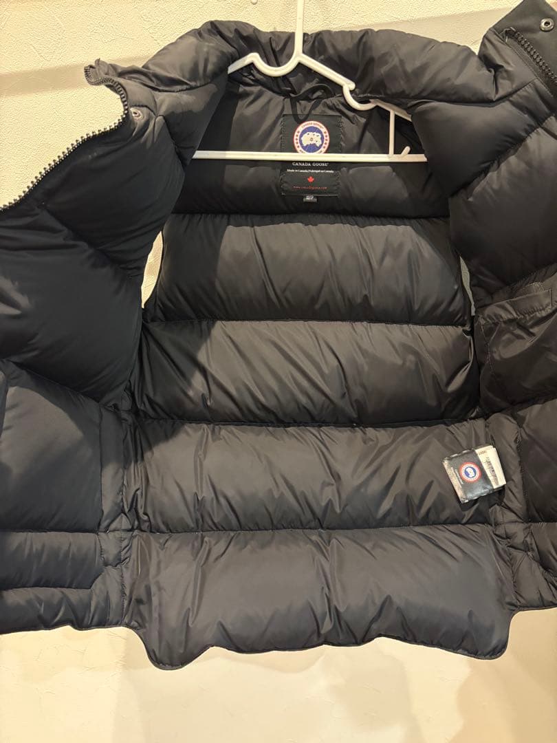 【極美品】 （カナダグース） ダウンベスト ブラック