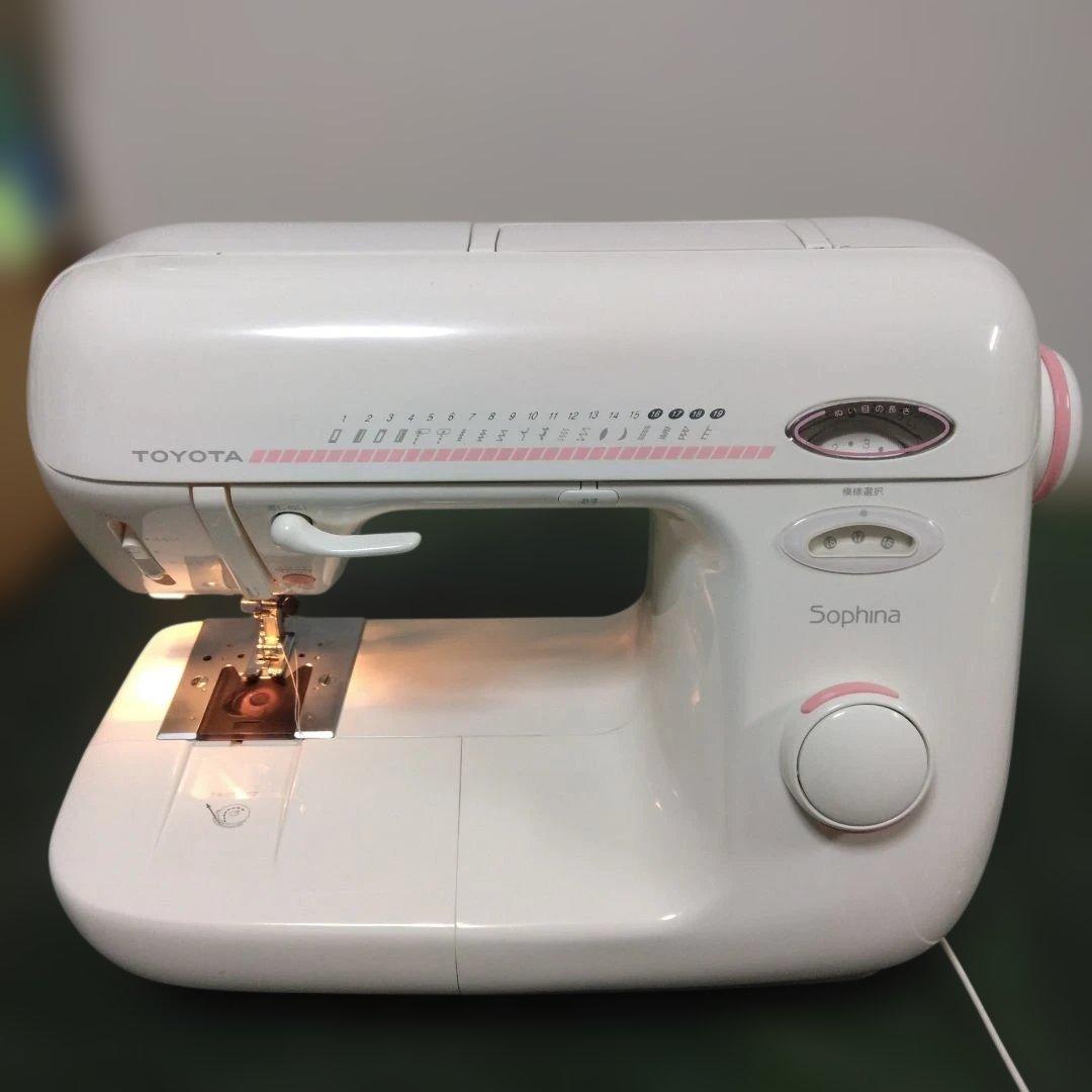 トヨタミシンSophina美品。