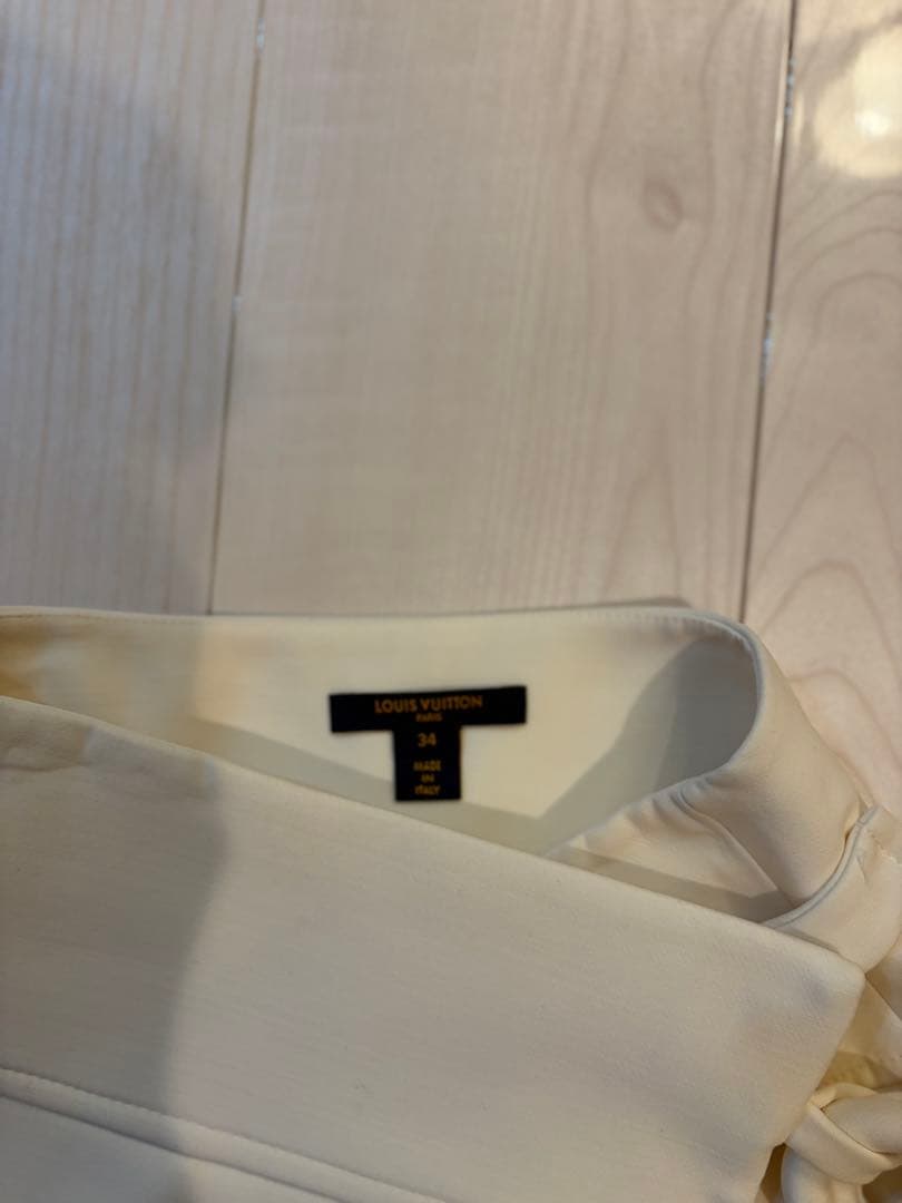 ぴ*様 VUITTON ホワイトリングディテールAラインミニスカート