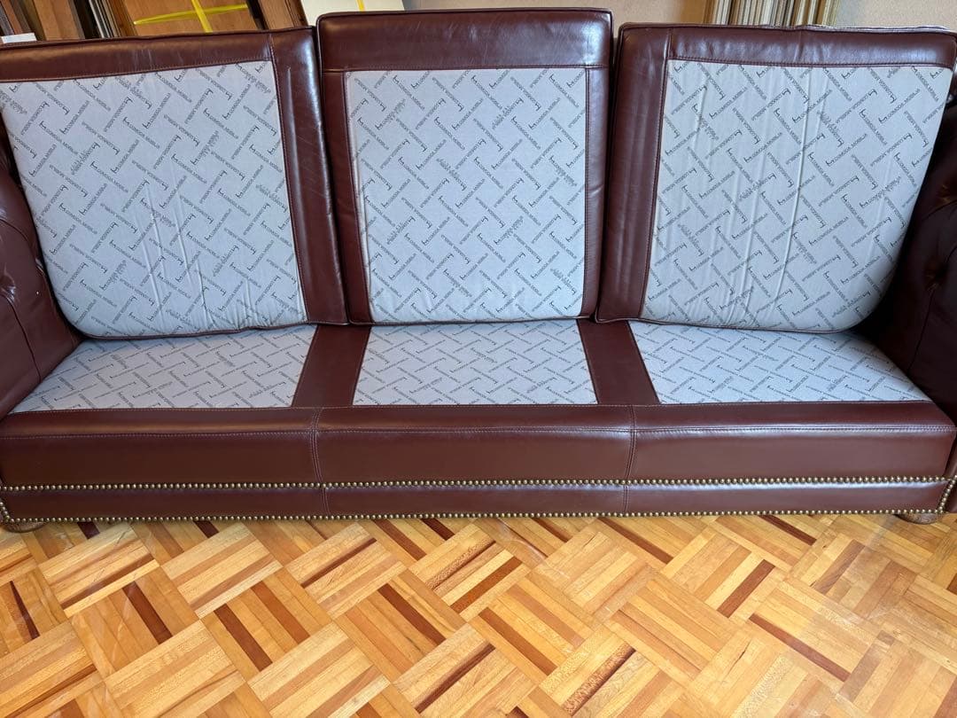ダークブラウン レザー 3人掛けソファ