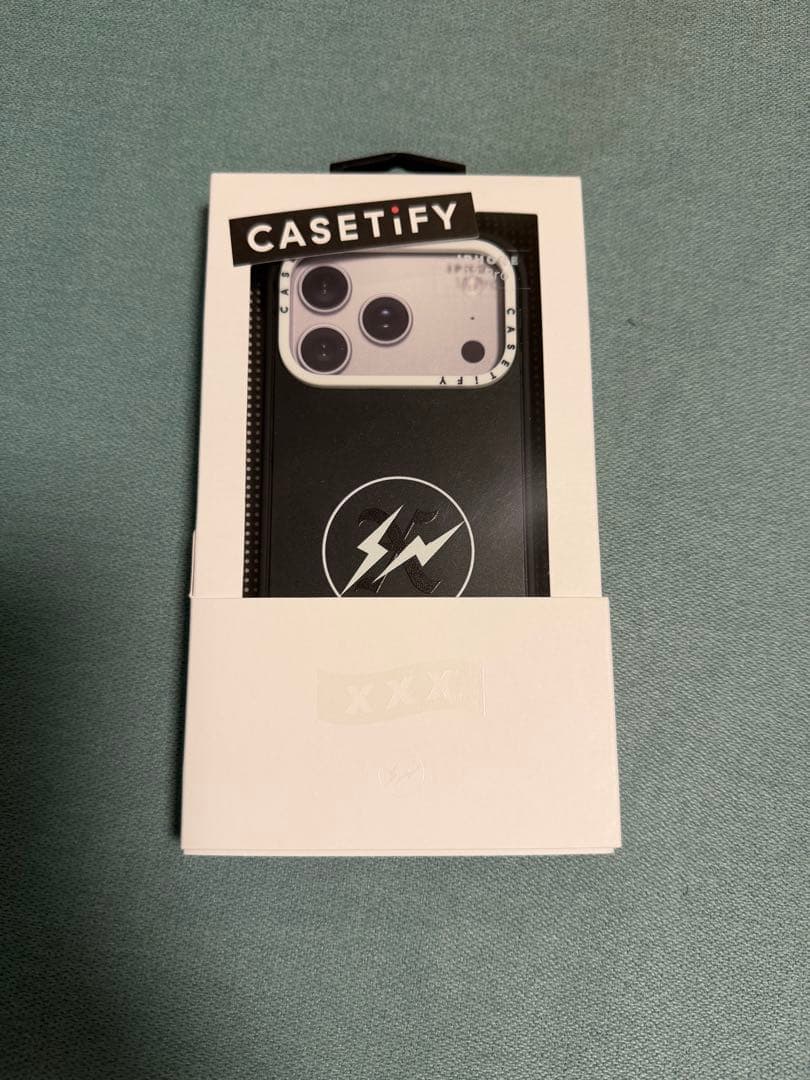 XXX fragment CASETiFY iPhone 17 Proケース