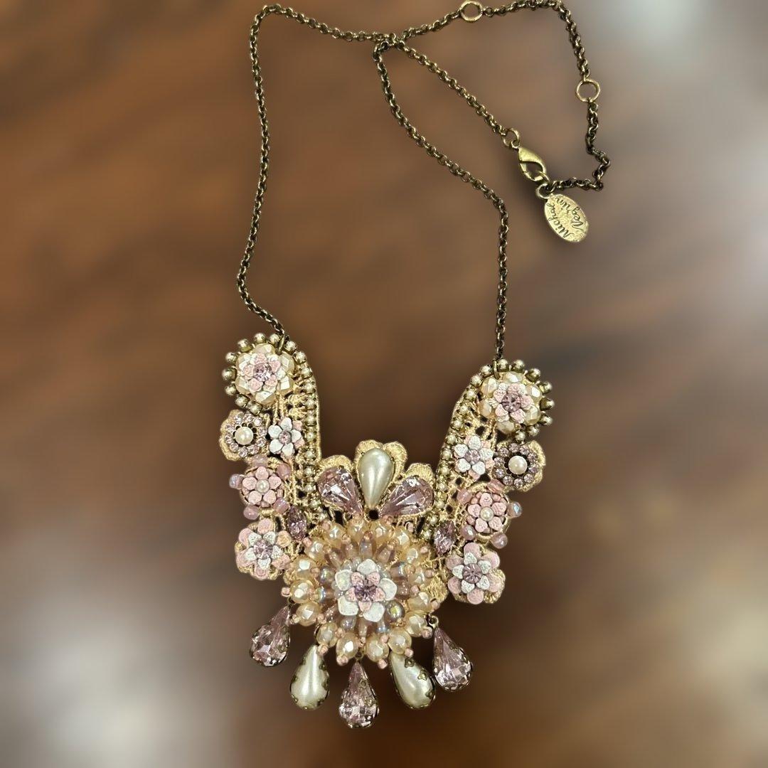 ミハエルネグリン　ネックレス