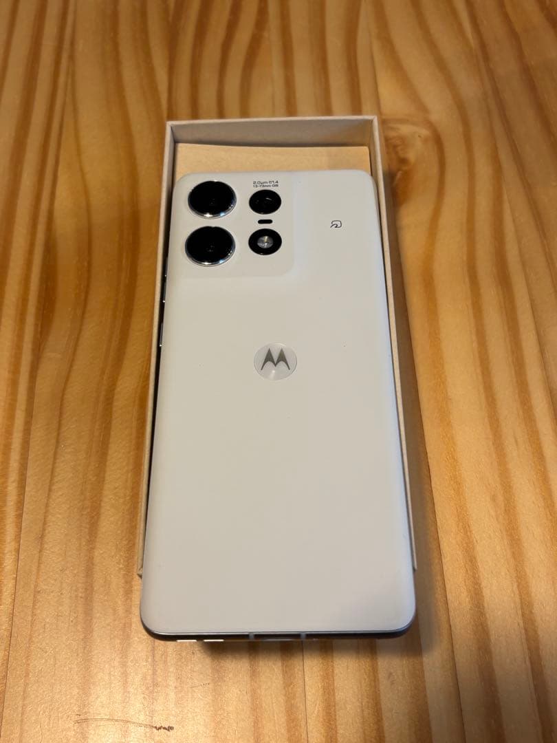 未使用Motorola edge 50s PRO バニラクリーム当日発送可能