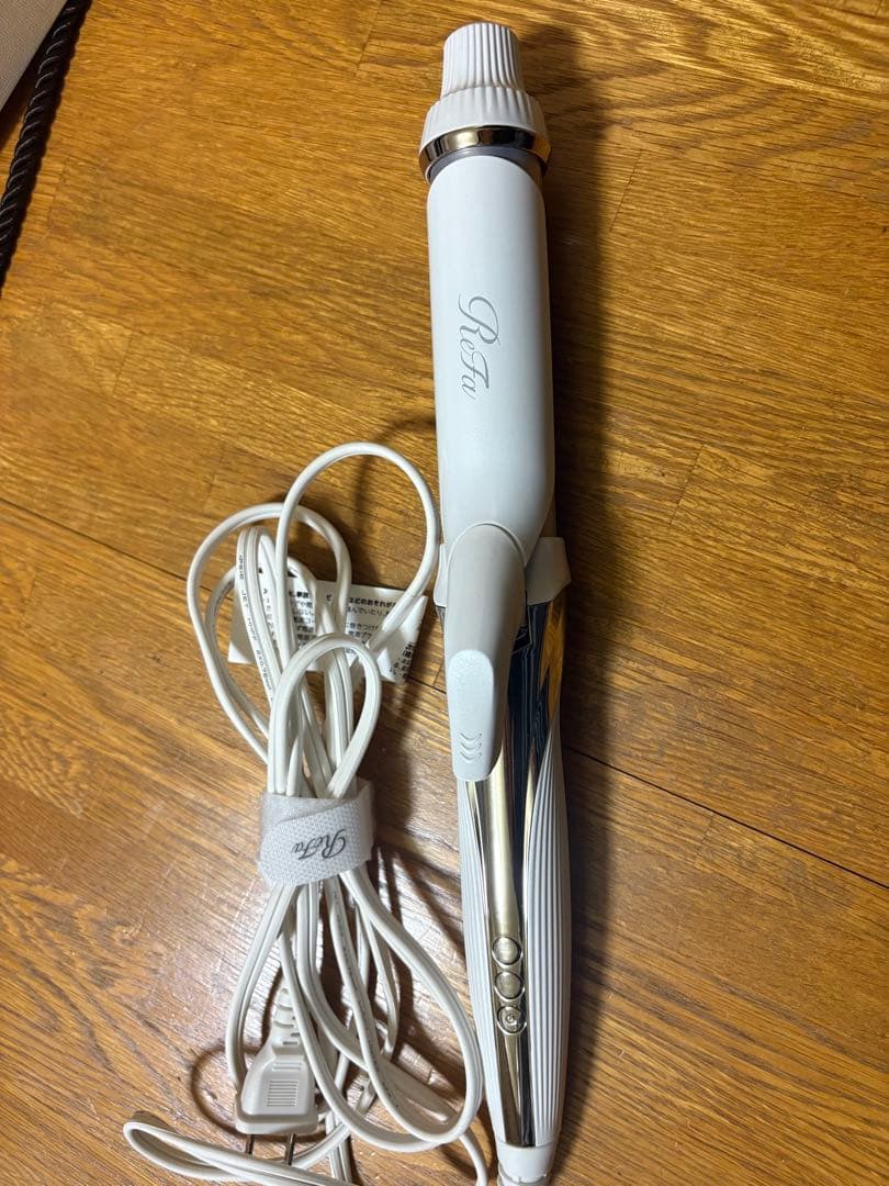 リファ　ヘアアイロン　カールアイロン32 ホワイト