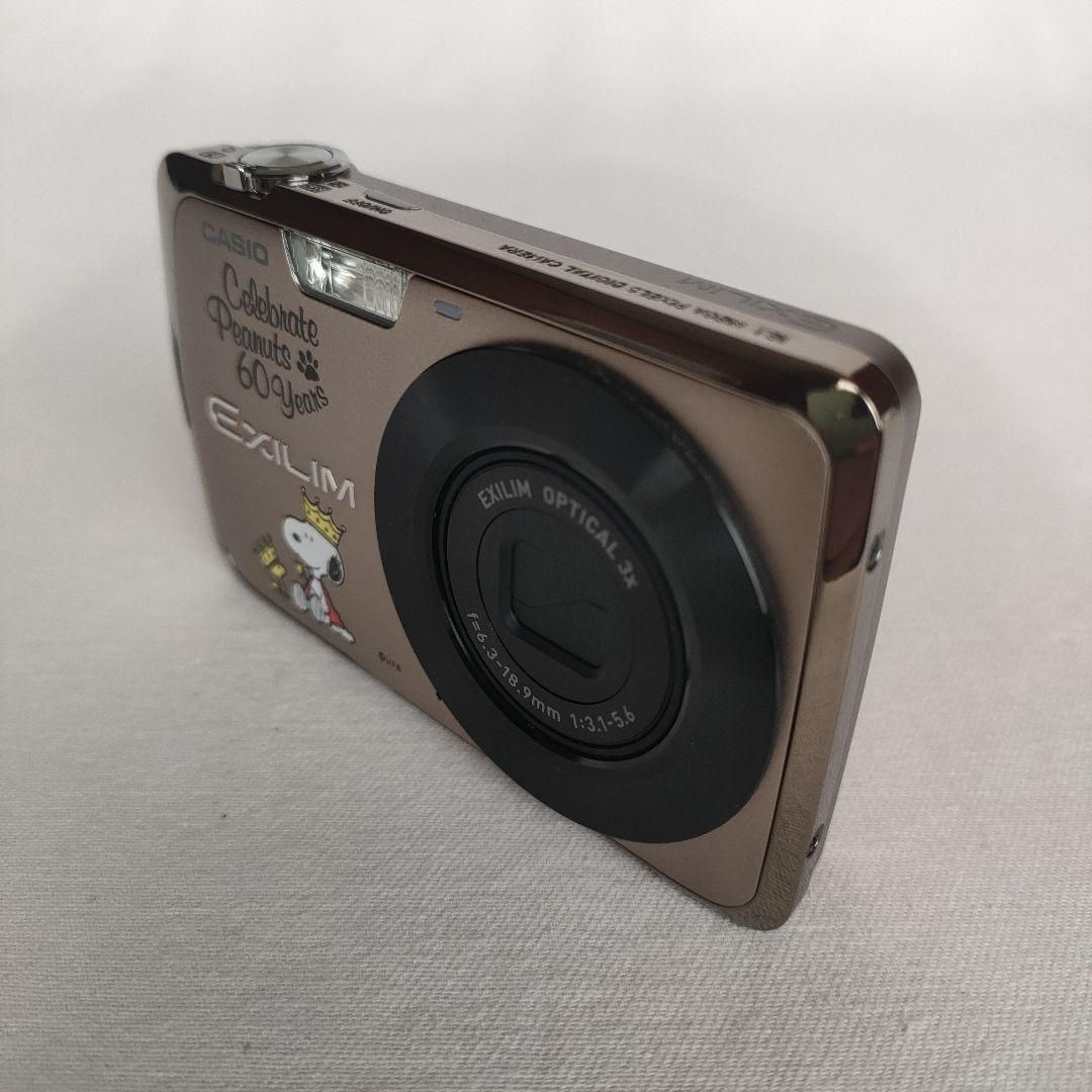 CASIO EXILIM EX-Z330 スヌーピー60周年記念