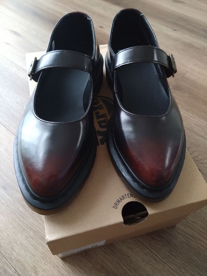 Dr. Martens メリージェーン チェリーレッド UK6 25cm