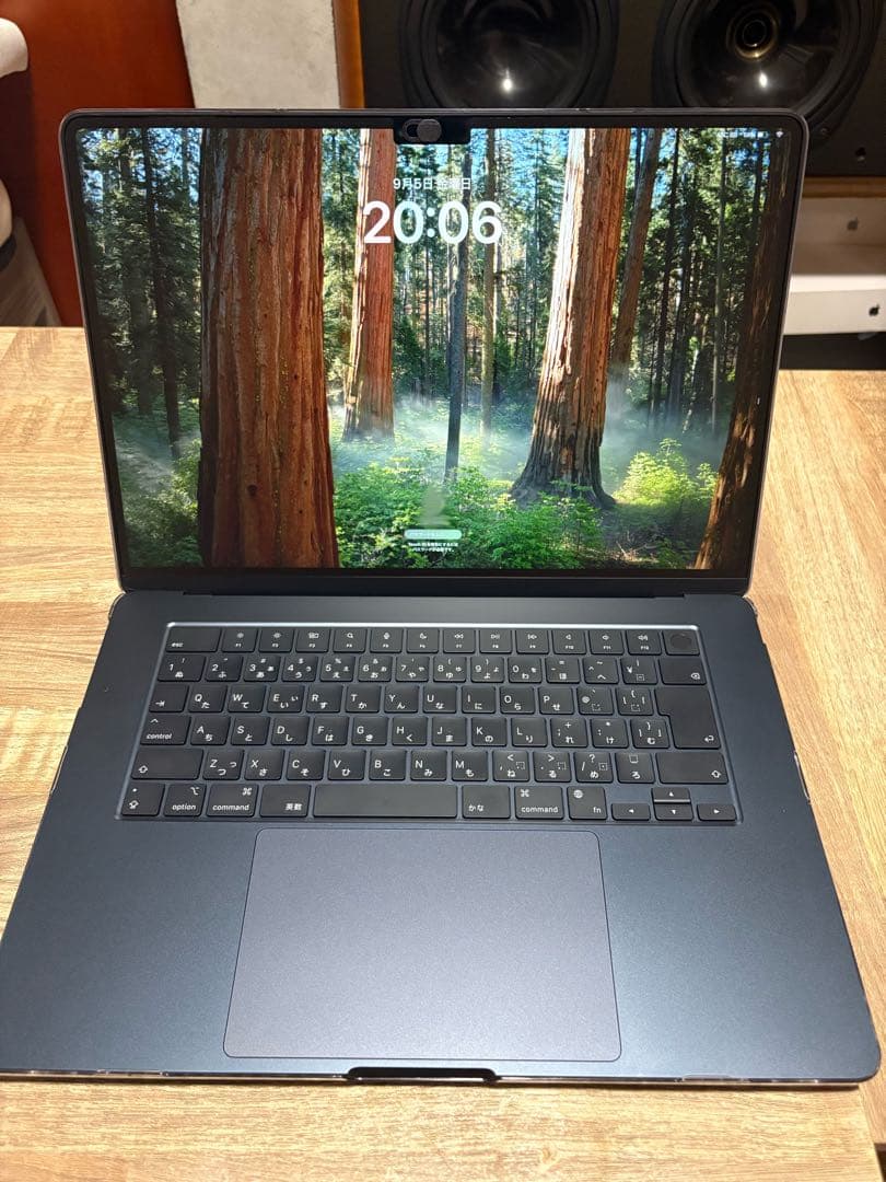 【ほぼ新品】Apple MacBook Air m2 15.4インチ　256GB