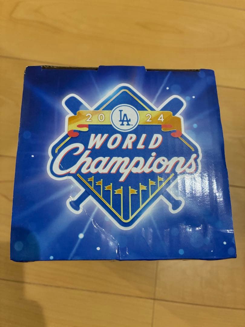 LAドジャース ギブアウェイ用　ワールドシリーズトロフィー　レプリカ6/17用