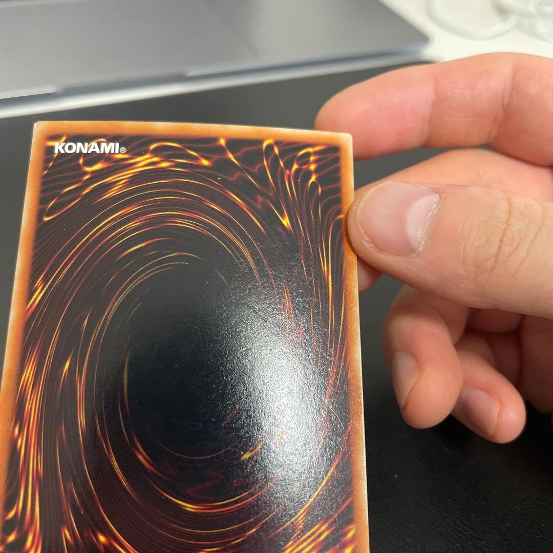 B*e様 混沌の黒魔術師 4枚セット レリーフ×1 パラレル×1 ウルトラ×2