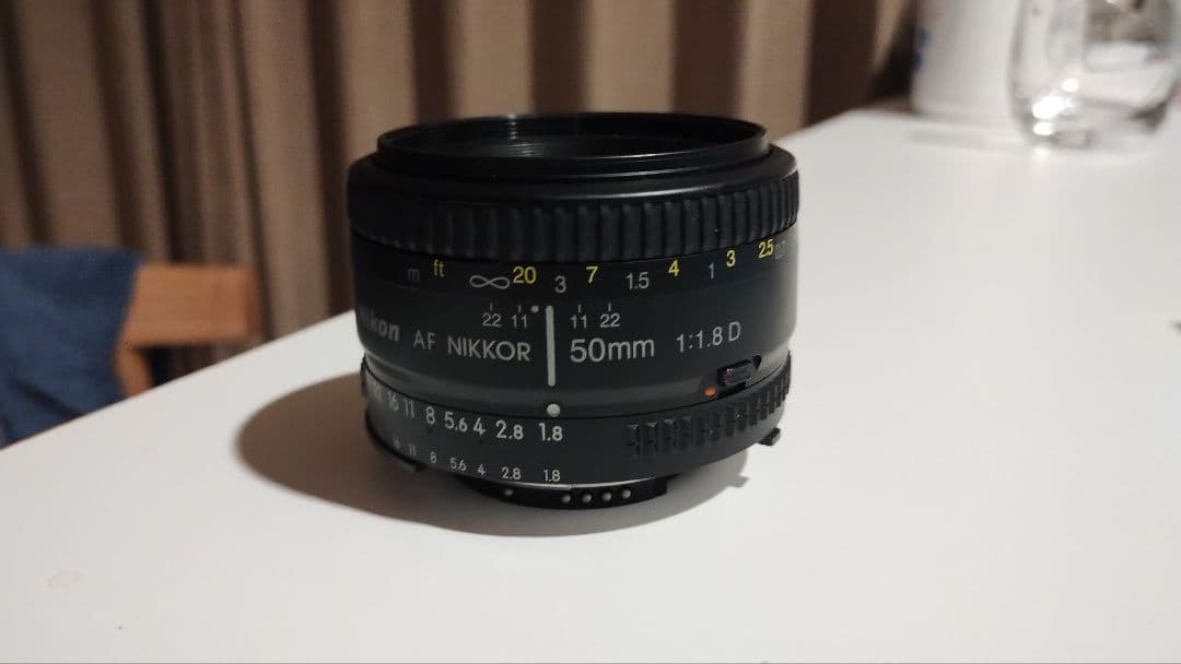 ニコン AF NIKKOR 50mm f/1.8D 単焦点レンズ
