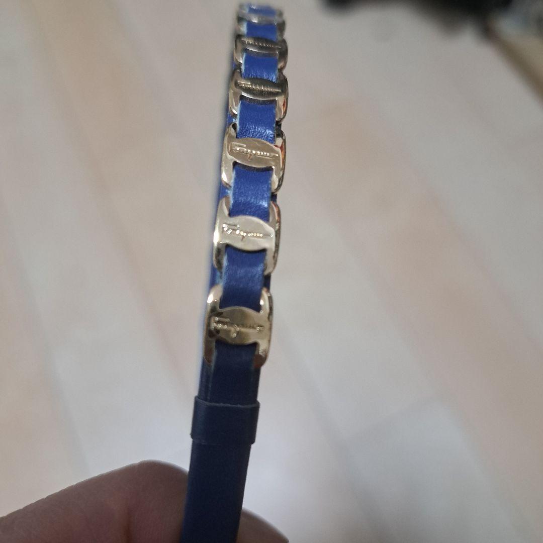 サルヴァトーレフェラガモ　ヘアバンド　ブルー【希少品】【新品未使用品】最終価格