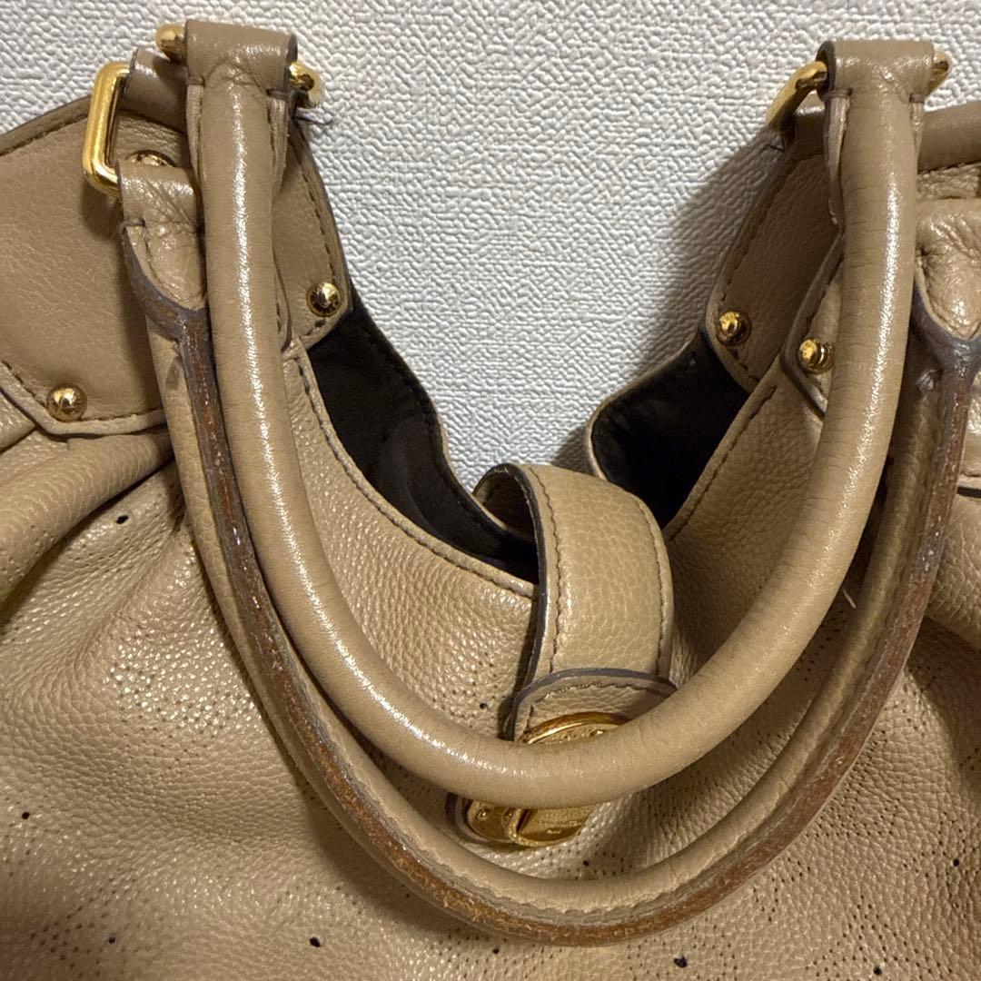 ショルダーバッグ　LOUIS VUITTON マヒナXL