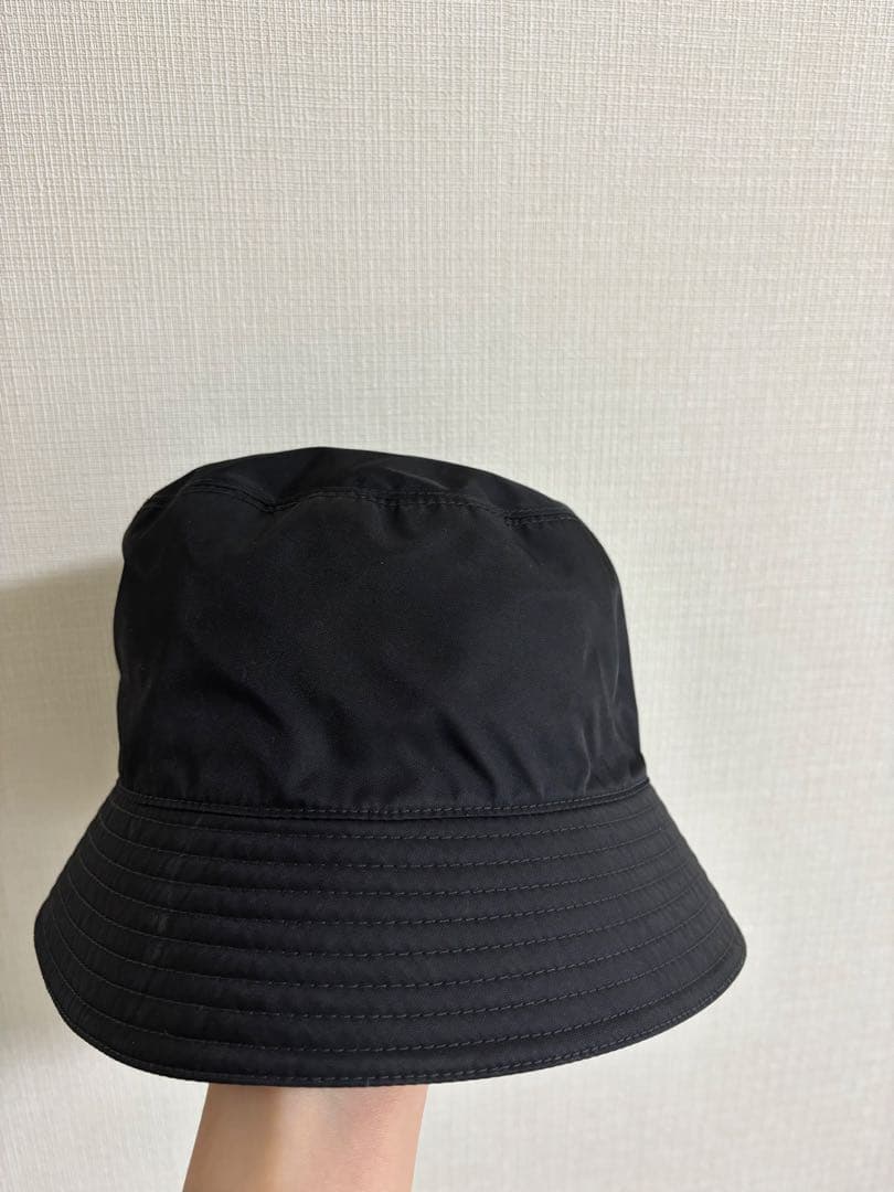 【即購入可能】PRADA RE-NYLON ブラック バケットハット M