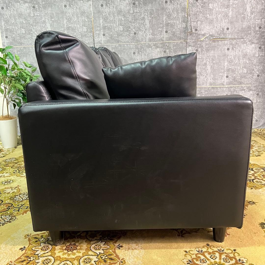 コメント者꧁サンワサプライ꧂ソファ&オットマン&ガラステーブルセット