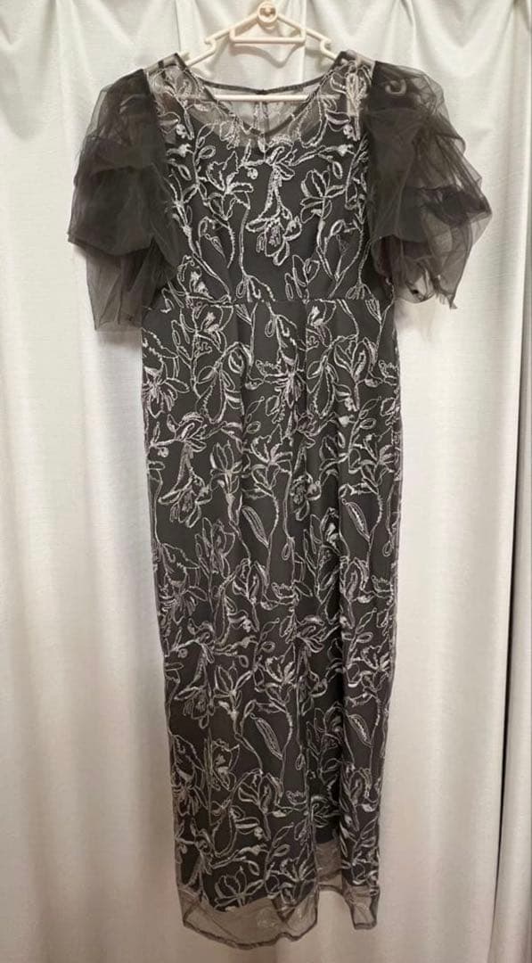 LE'RURE リルアー　Fluffy sleeve pencil dress