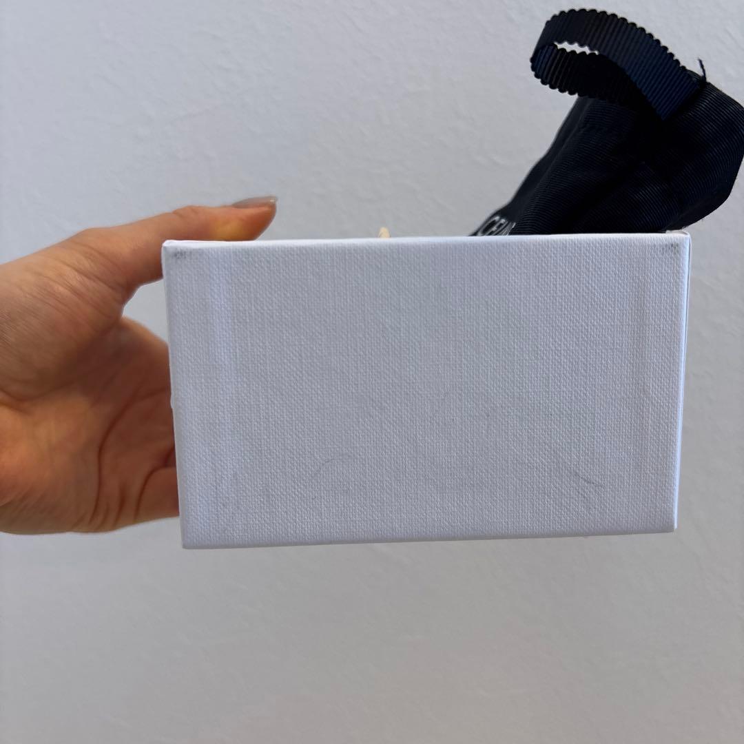 【値下げ】CELINE ラージ ヘアクロー アイボリー