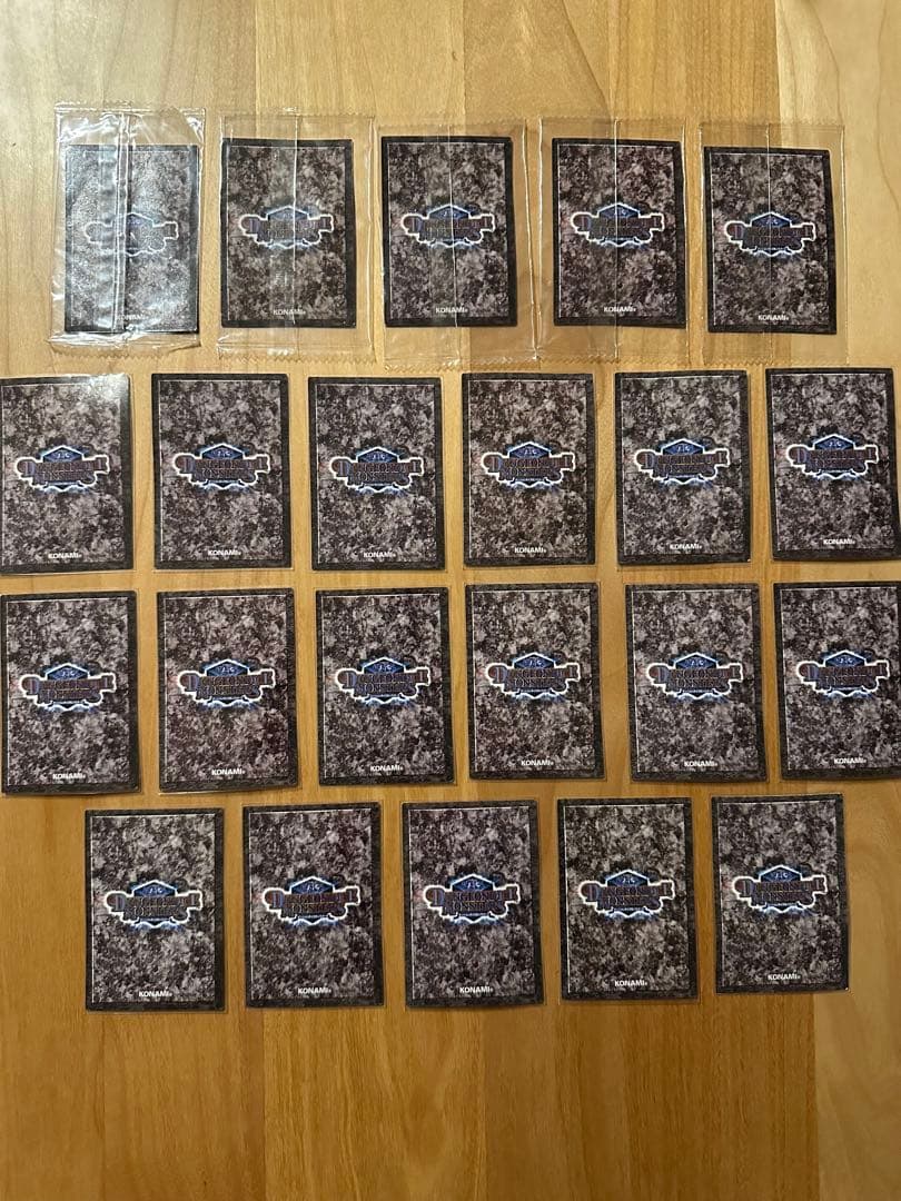 遊戯王 ダンジョンダイスモンスターズ ブルーアイズ カード 22枚セット 未開封