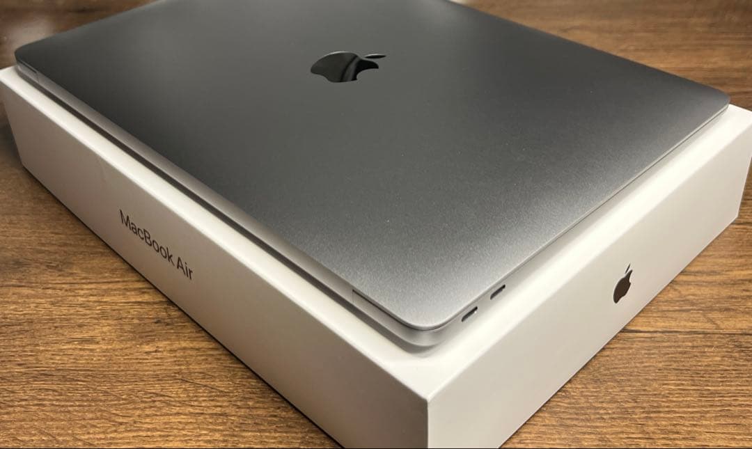 【美品】MacBook Air 2020 8G 512GB スペースグレイ