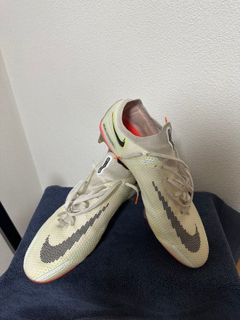 【NIKEサッカースパイク】PHANTOM/28.0cm/FG