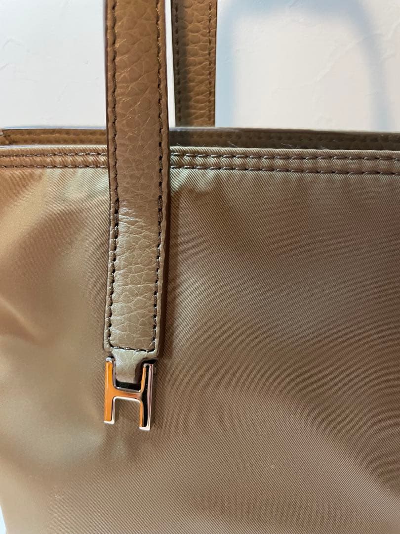 white様購入予定。