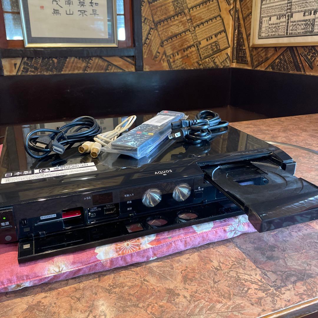 SHARP BD-HDW25ブルーレイ 2番組W録画 新リモ等付 感動美品！