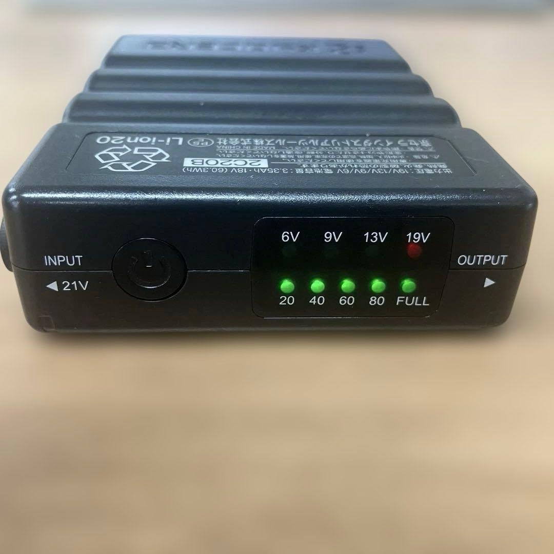 バートル　BURTLE バッテリー　19V 充電器付き