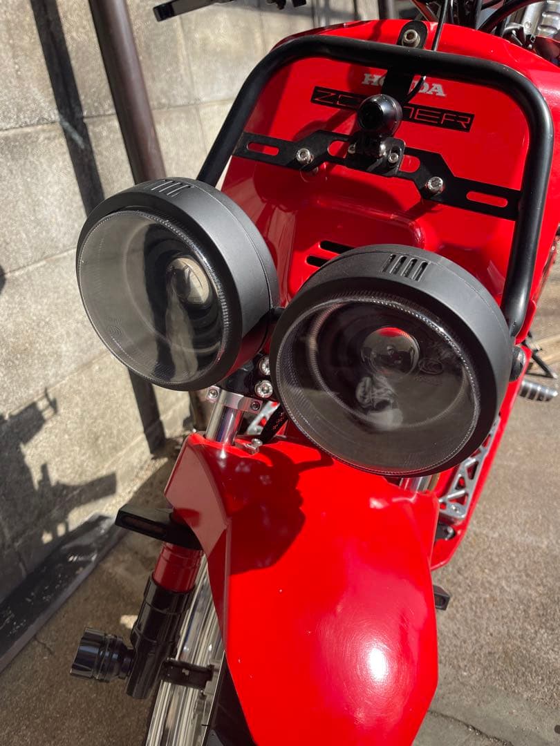 ズーマーヘッドライト