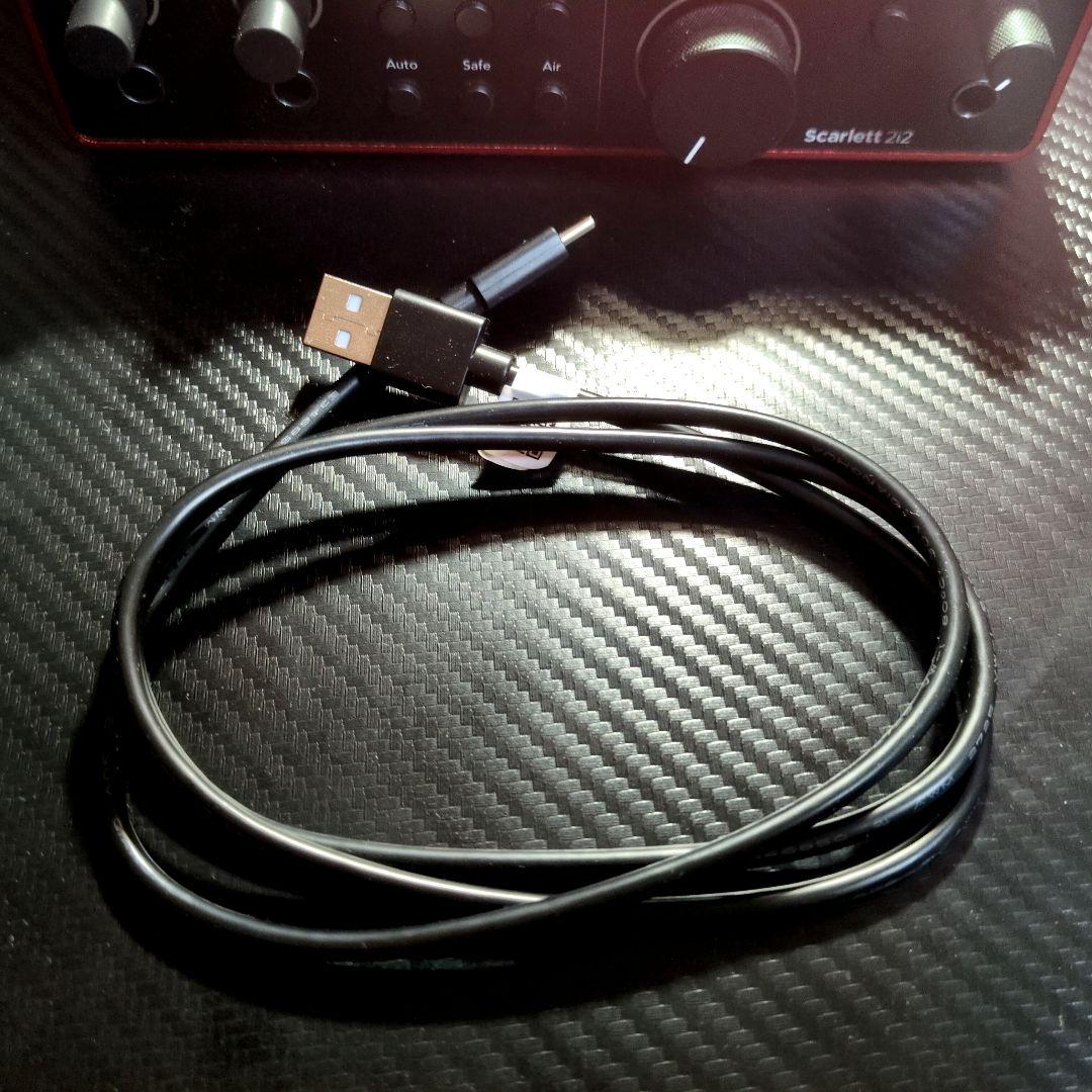 m*i様 Focusrite Scarlett 2i2 4th Gen