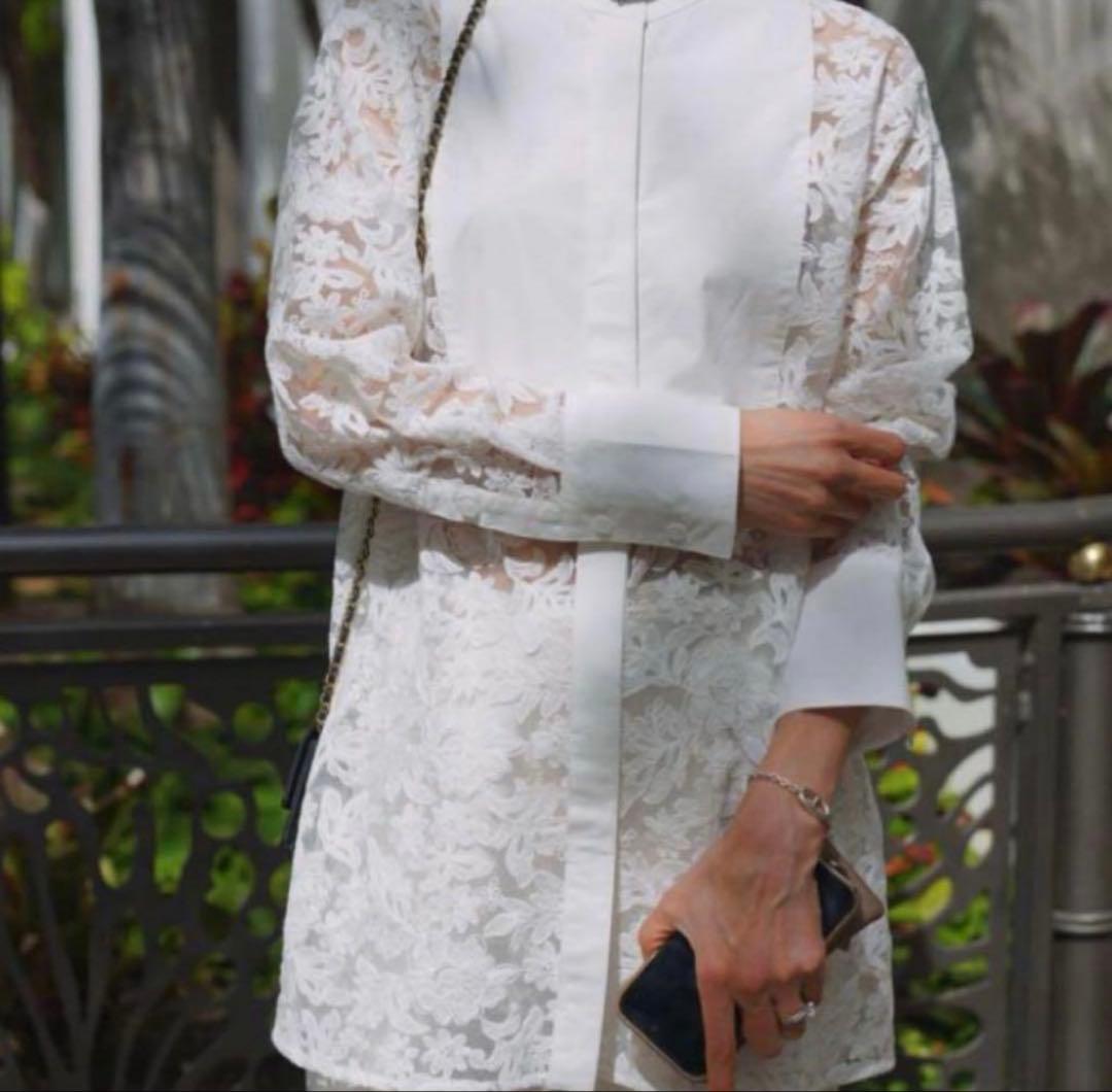 ELLIE エリー　スタンドカラーレースシャツ