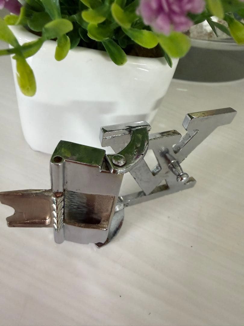 大和ページ【他人購入不可】 LVロゴ シルバー金具