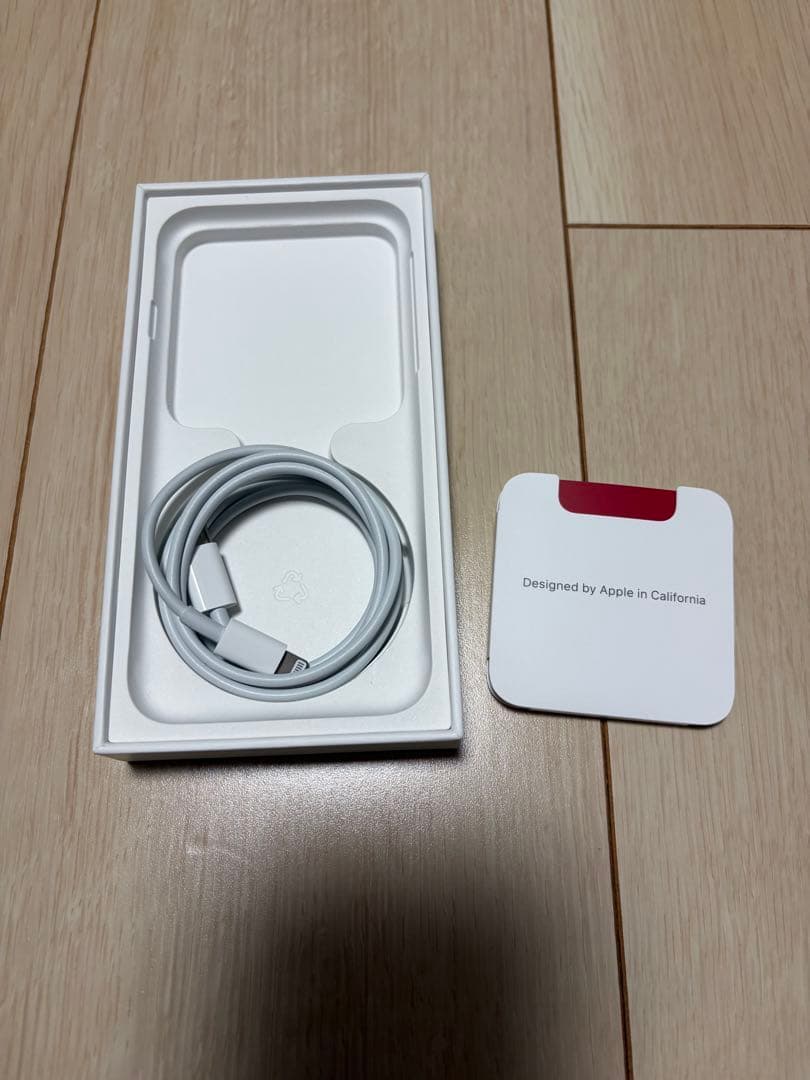 iPhone SE (第3世代) PRODUCT(RED) 本体