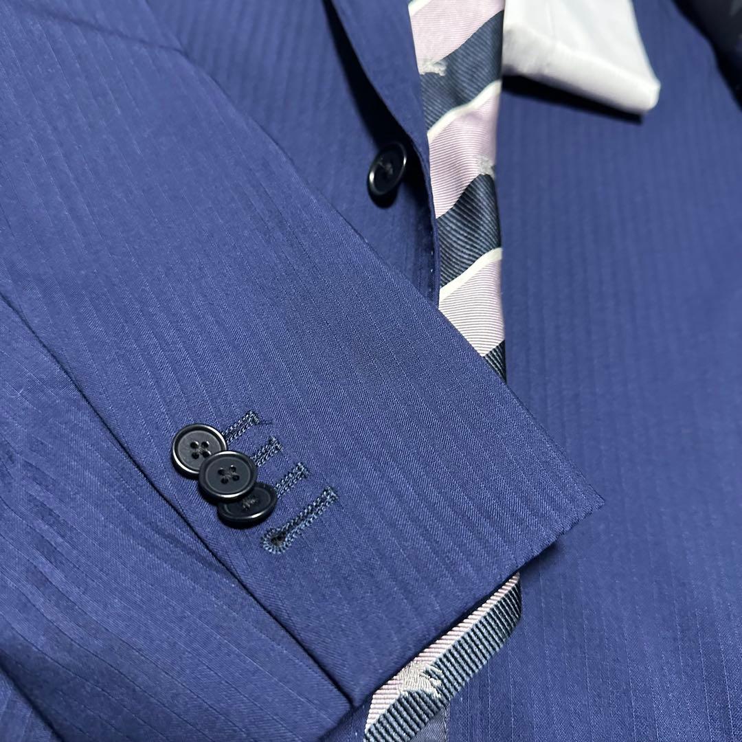 美品　ヒルトンHILTON ネイビースーツ　シャドーストライプ 明るめ　A7