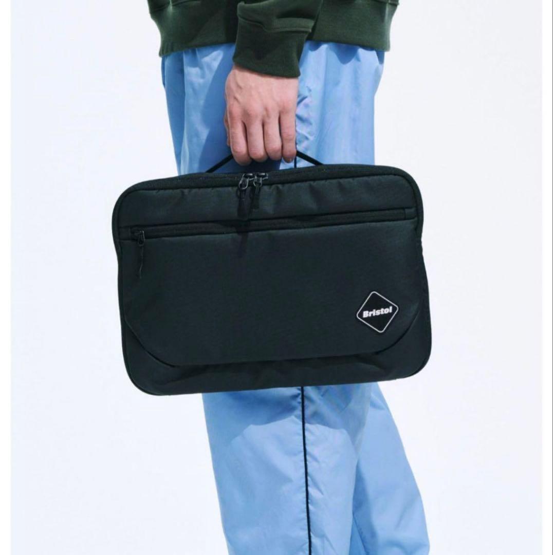 FCRBラップトップケースESSENTIAL LAPTOP CASE