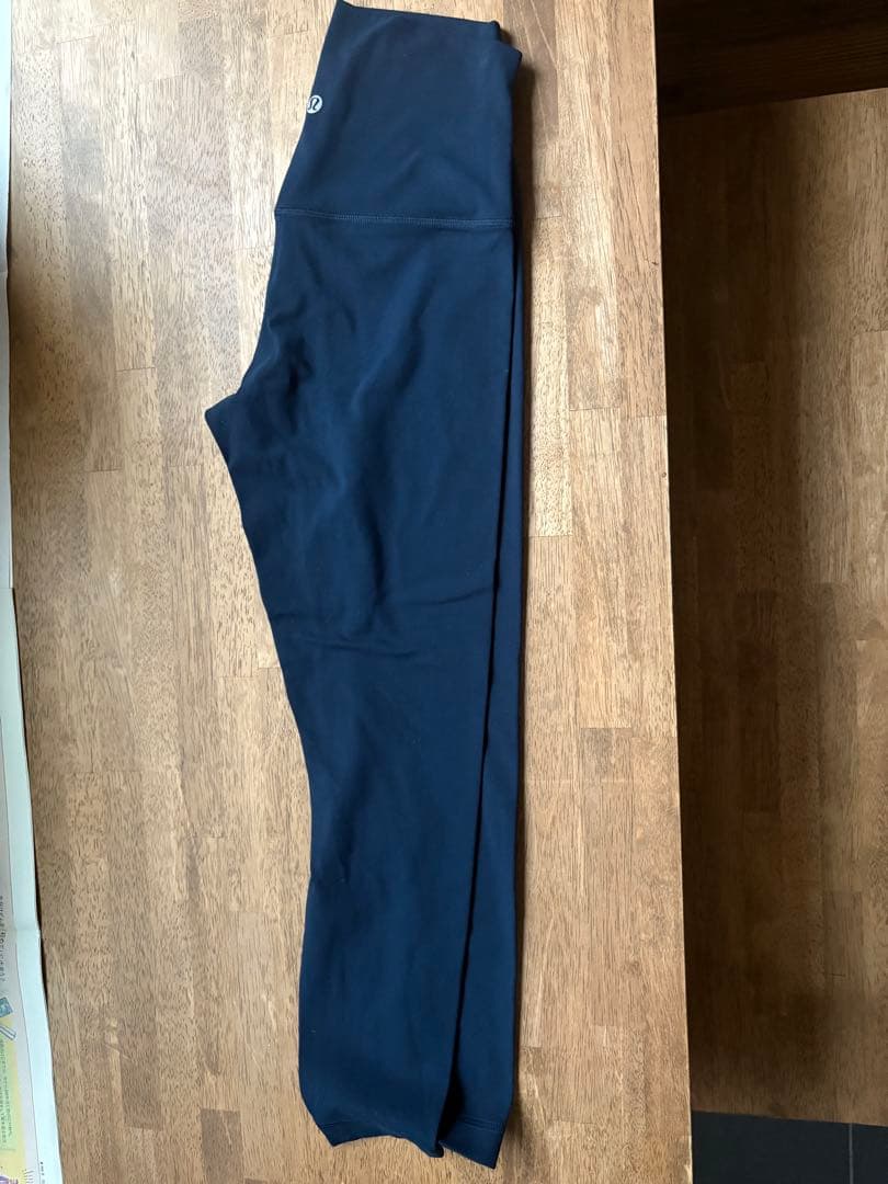 【ルルレモン】 Align™ No Line ハイライズパンツ 25インチ