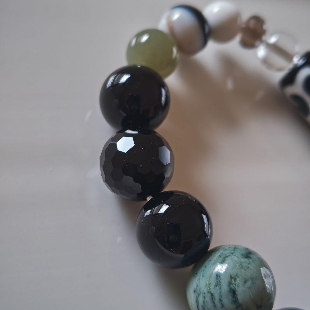 新作♡如意蓮花天珠、日高翡翠、水晶白蛇彫り、モリオン、和田玉、天然ホワイトオニキ