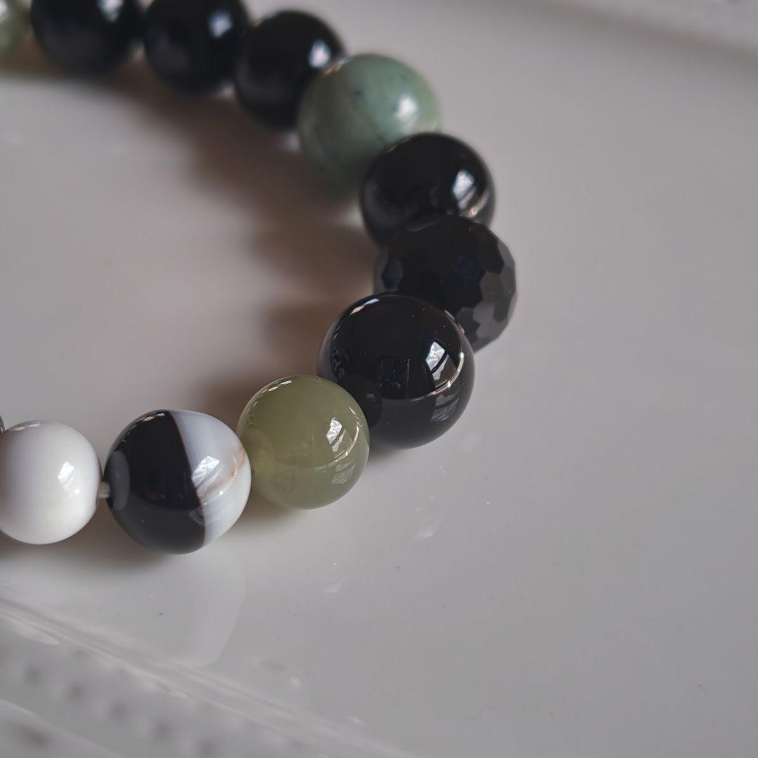 新作♡如意蓮花天珠、日高翡翠、水晶白蛇彫り、モリオン、和田玉、天然ホワイトオニキ
