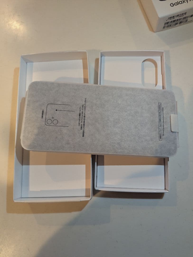 Galaxy A25 5G 白色系