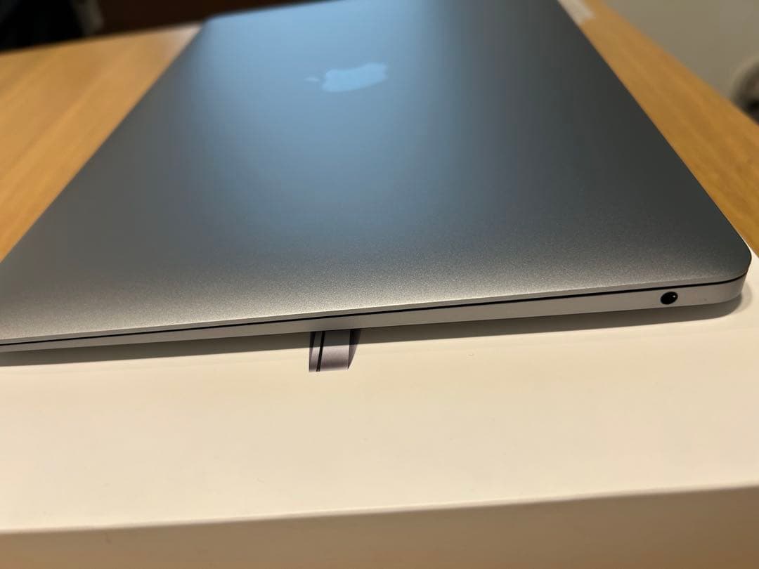 ソリエフ】Apple MacBook Air M1 13インチA2337