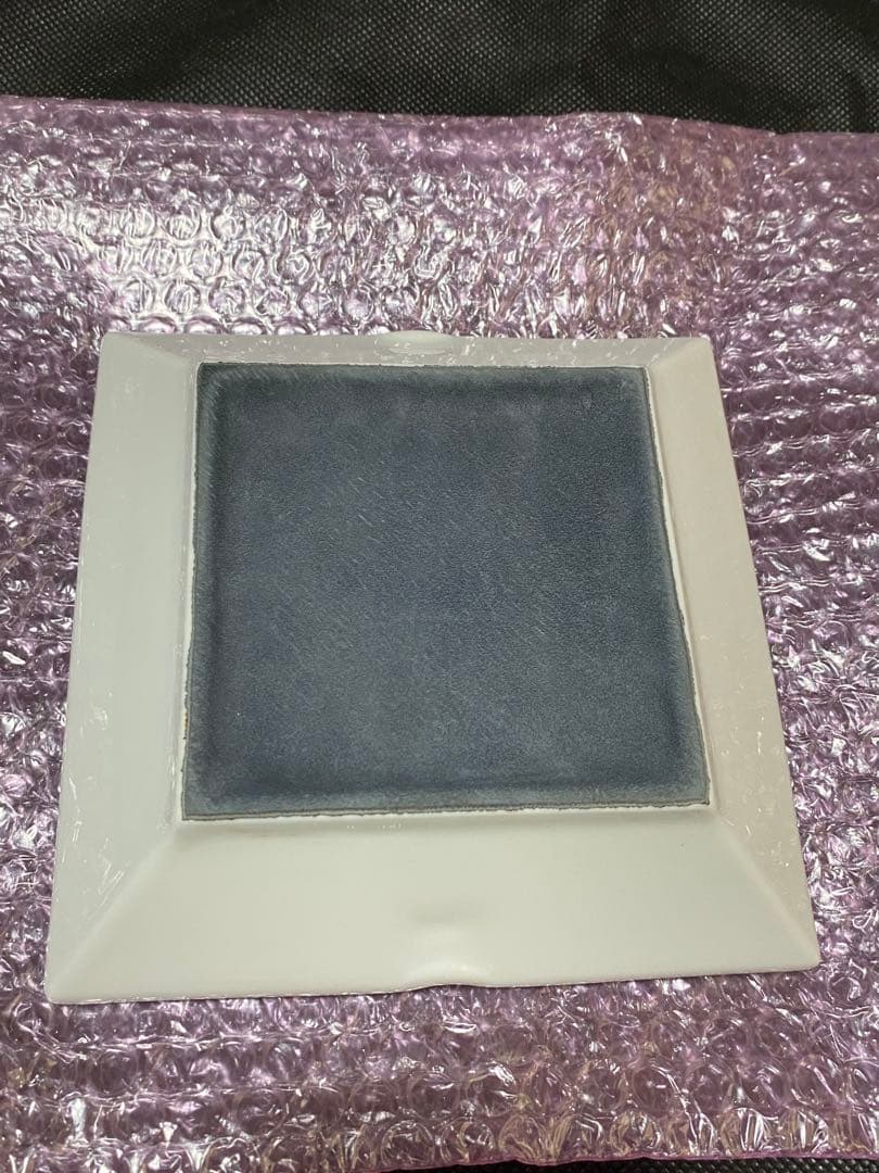 エルメス　青いチェーン模様の四角い灰皿