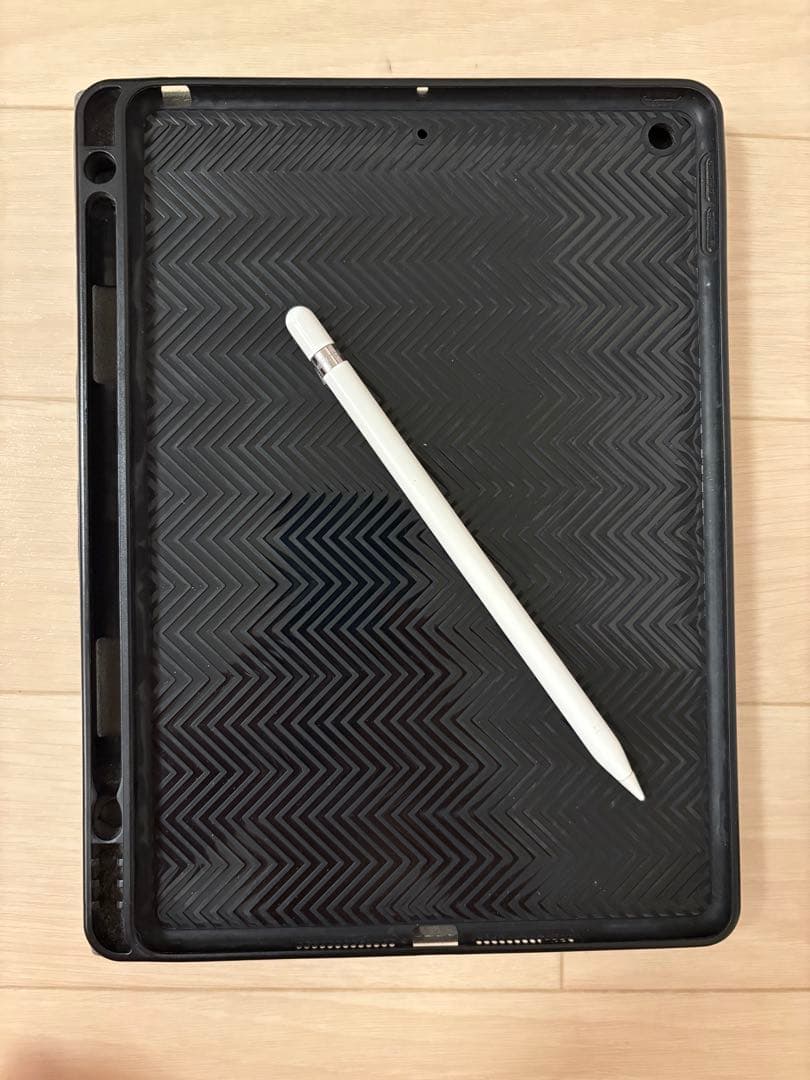 iPad 第7世代 32GB Apple pencil付き