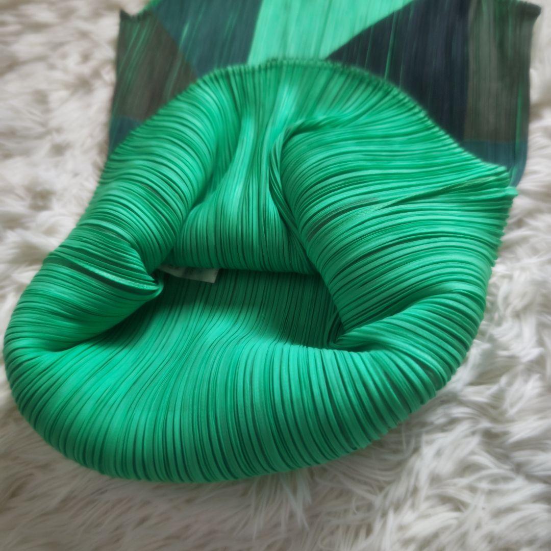 PLEATS PLEASE! プリーツノースリーブチュニック