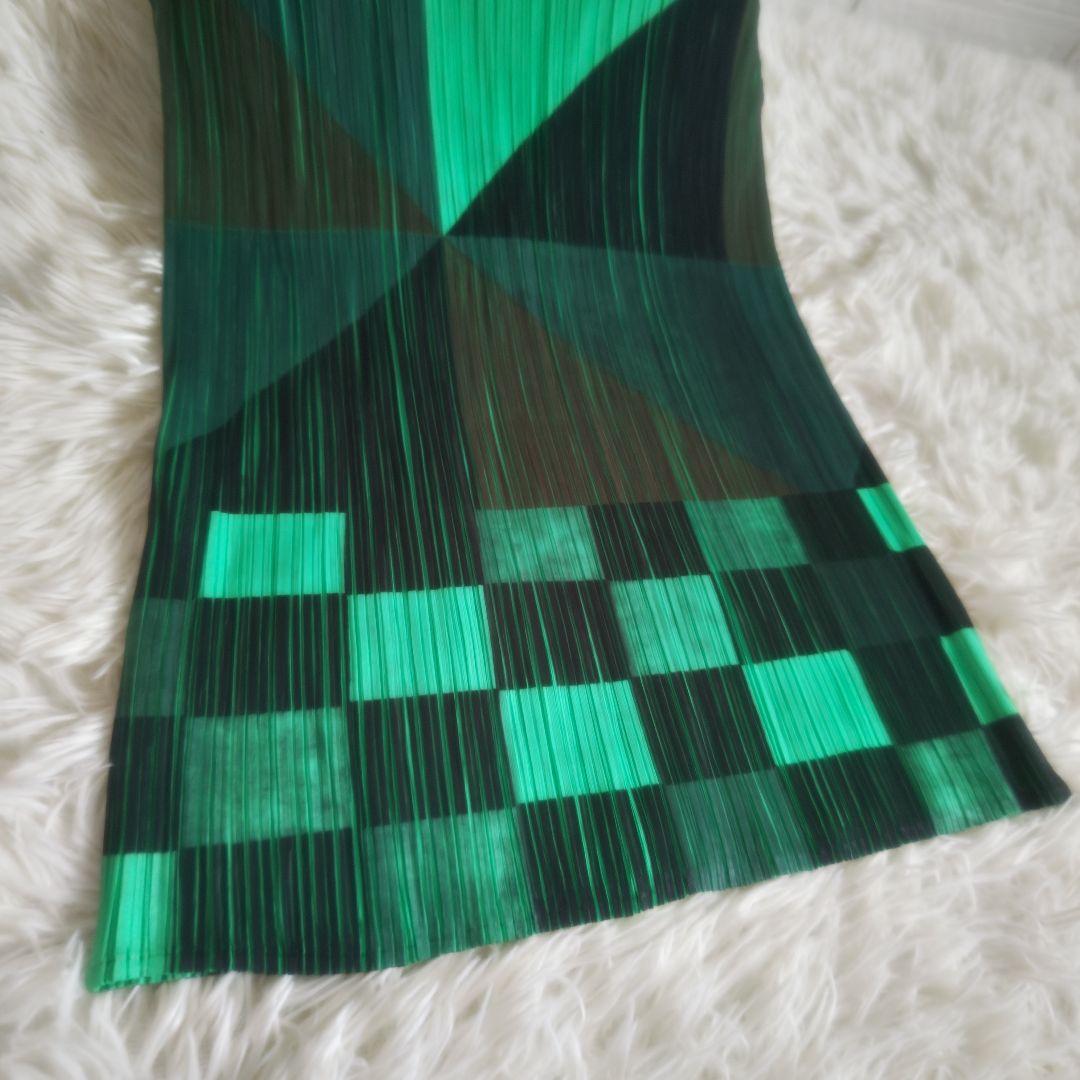 PLEATS PLEASE! プリーツノースリーブチュニック